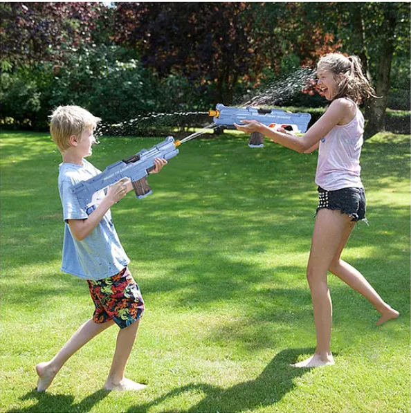 Chargeable Electric Water Gun Toy with High-Pressure Continuous Shooting 450 ml capacity Automatic water filling| Holi water Gun- Color May Vary